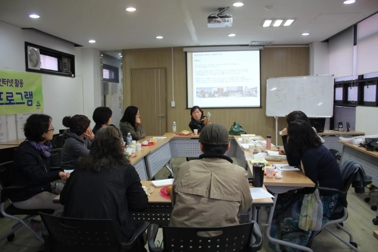 w_김서령작가특강1.jfif