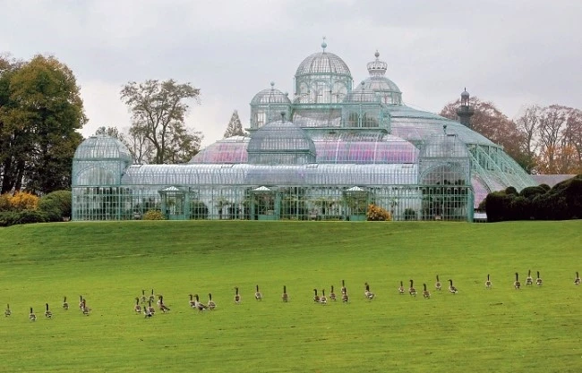 royal-greenhouses-of-laeken2.jpg?type=w740