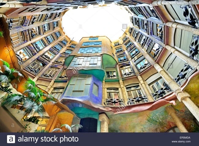 3.Casamila_2.jpg?type=w740