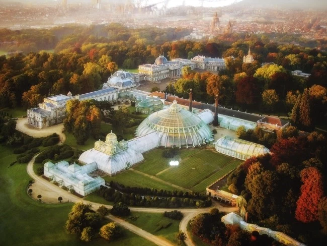 royal-greenhouses-of-laeken1.jpg?type=w740