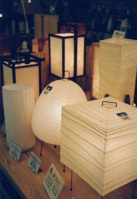 tokyo (75)(649x940)(483x700).jpg