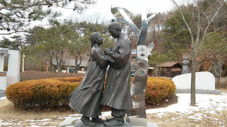 27109F4456AD8CDB118372