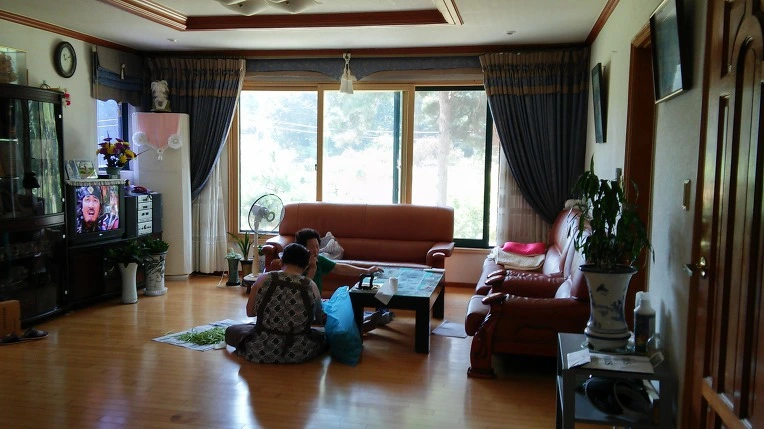 990BC33359A7DCE2183A12