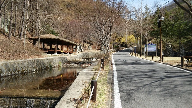 232BA837551F52761030BD