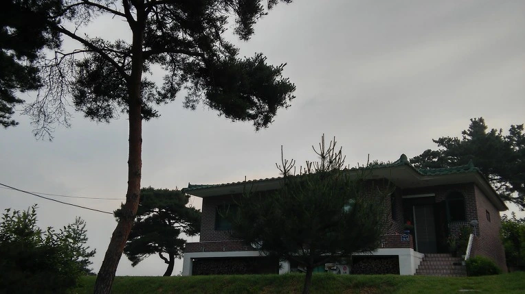 2256F243577071BE349D49