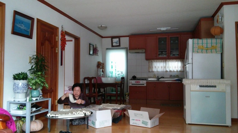 277B6C345883190F34712D