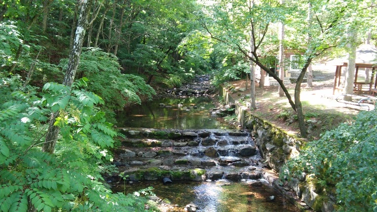 250E063B5931DE660D7CCF