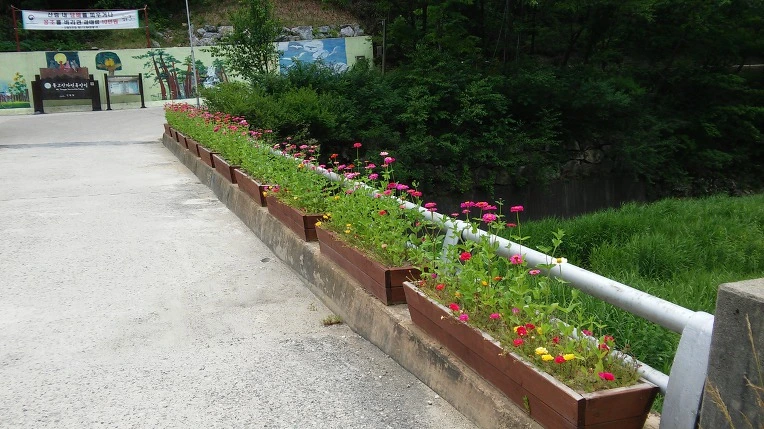 99151833599E25BA0F2965