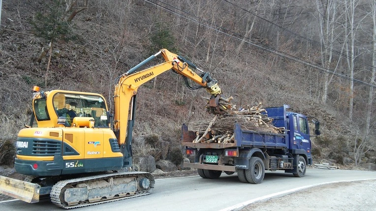 2602424356D7DFBF1B1045