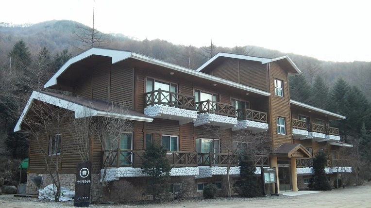 2667FE3E56D7BD33153C14