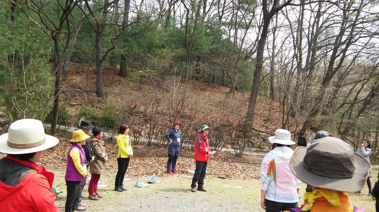 2425BF4A5709672C2D4079