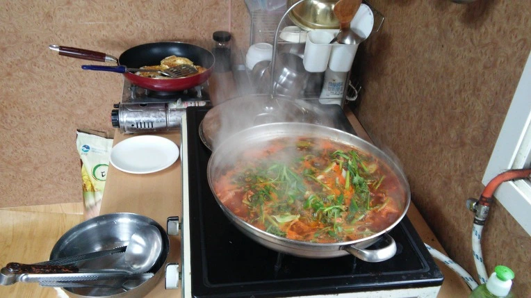 276D583A56826F7228BC77