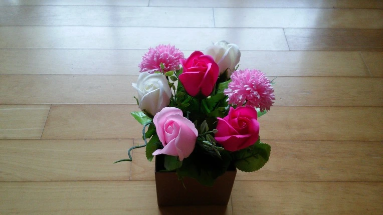 237E1735572E675624AD9D