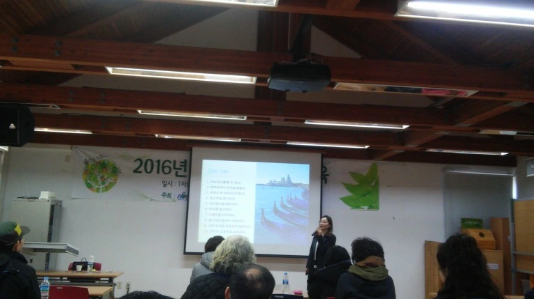 246D043956E0B4342CB70C