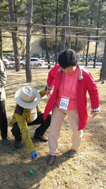 240C764956FE1C180A2EF1