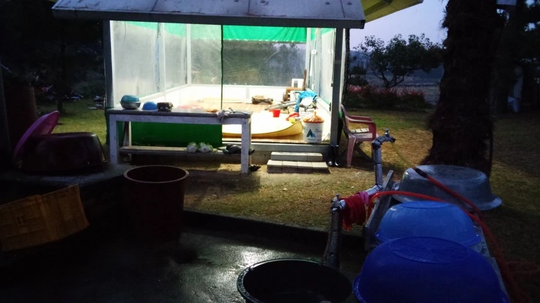 220BA84E58217AA830FEE5