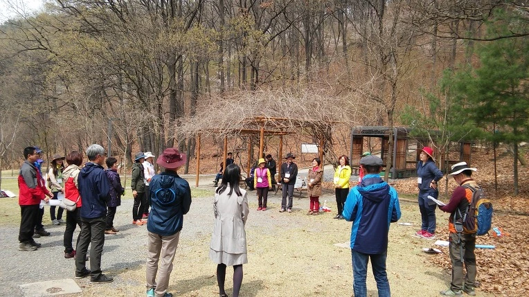 2428584A5709672A2B08E4