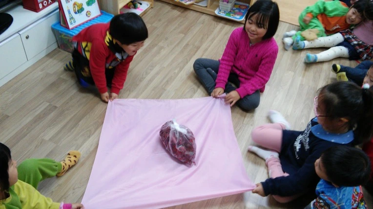 233EE9475646BC3A172884