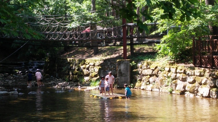 2702213E59445A17049C8D