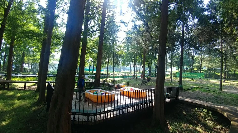 998E5B415B57BC4B022EC0