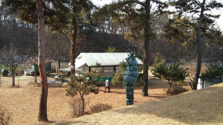 24259D3C5865DA401E3692