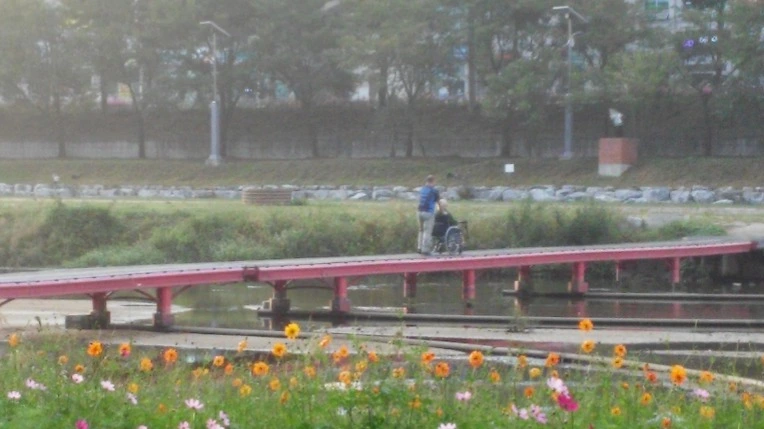 216F853C57EB357321FDA2