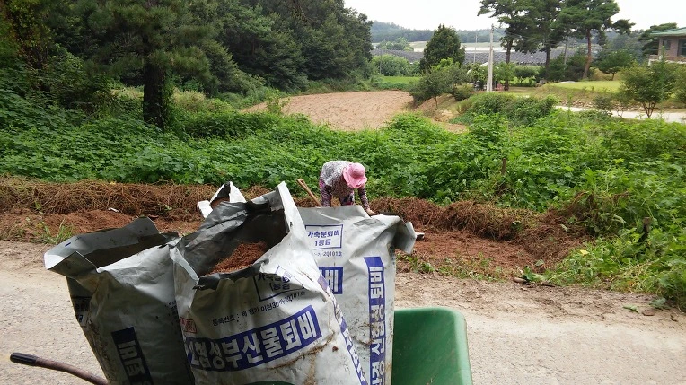 243B2E4E57B92EFD25EF3F