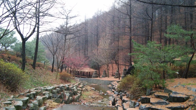 2128A934568CF81B2AAC95