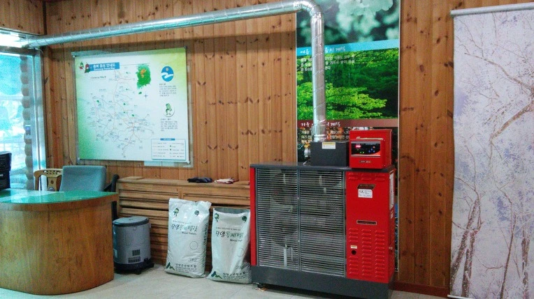 2221813A56826F750FBF6E