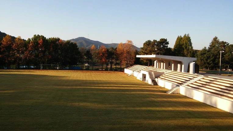 2224BF36563085013F4083