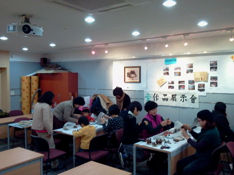 2569AE50547F911B07FB4C