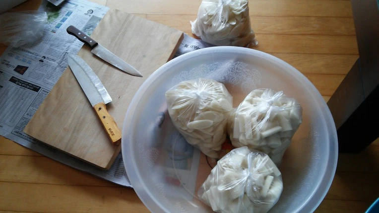 2141E73556B444A825A1BE