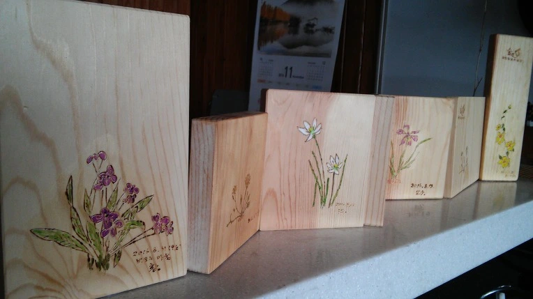 2531304458D8DBC410C40D