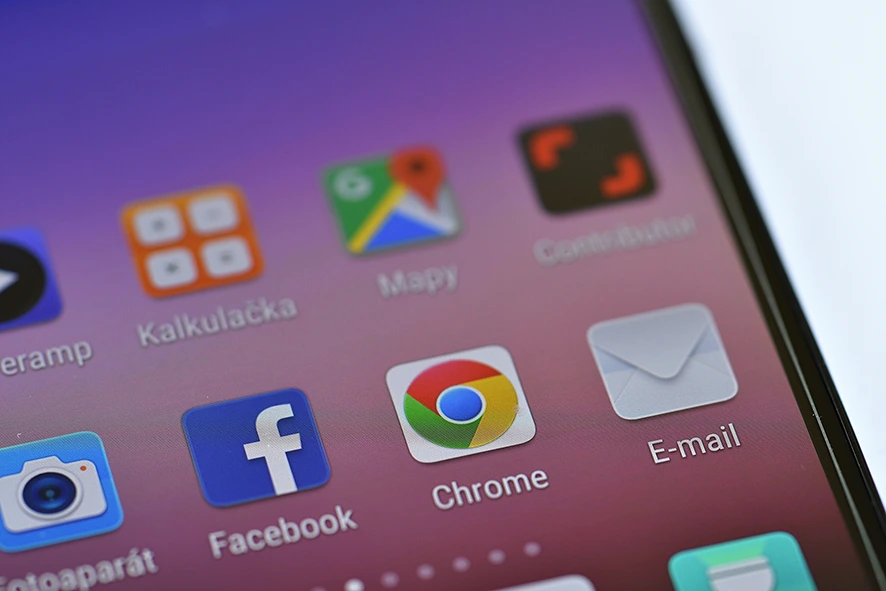 smartphone_facebook.png?type=w966