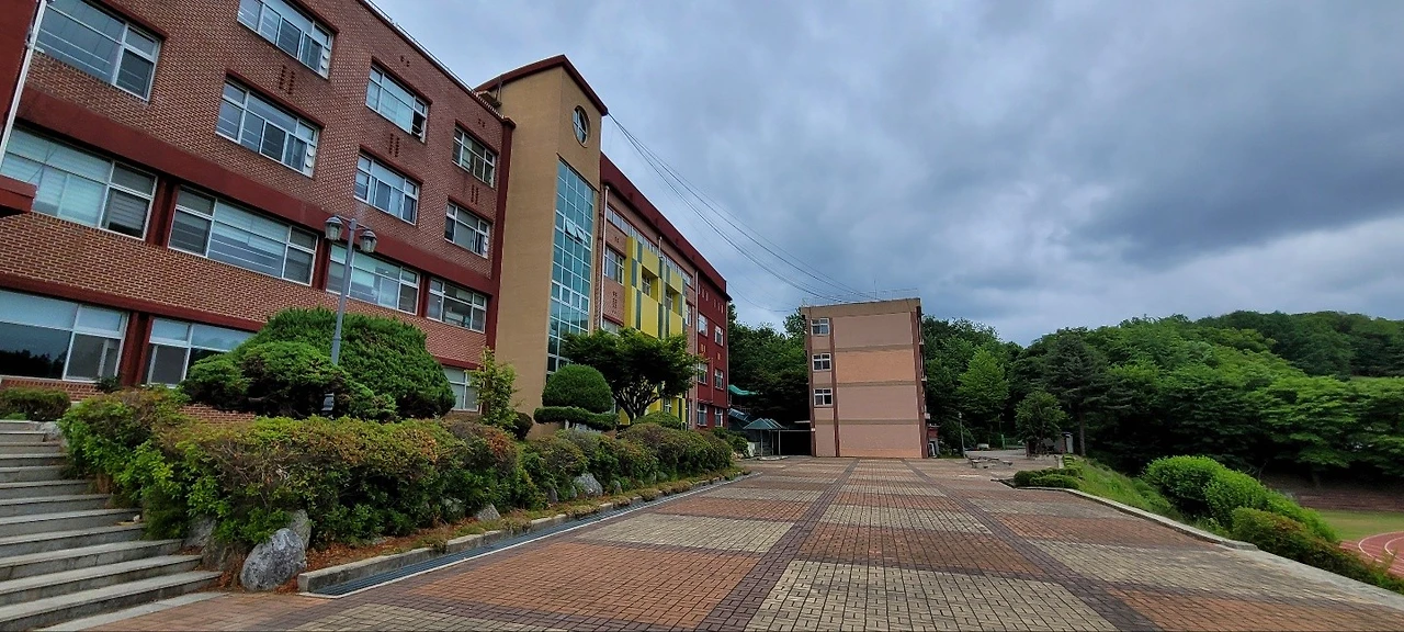 KakaoTalk_20220530_222636641_22.jpg?type=w1600