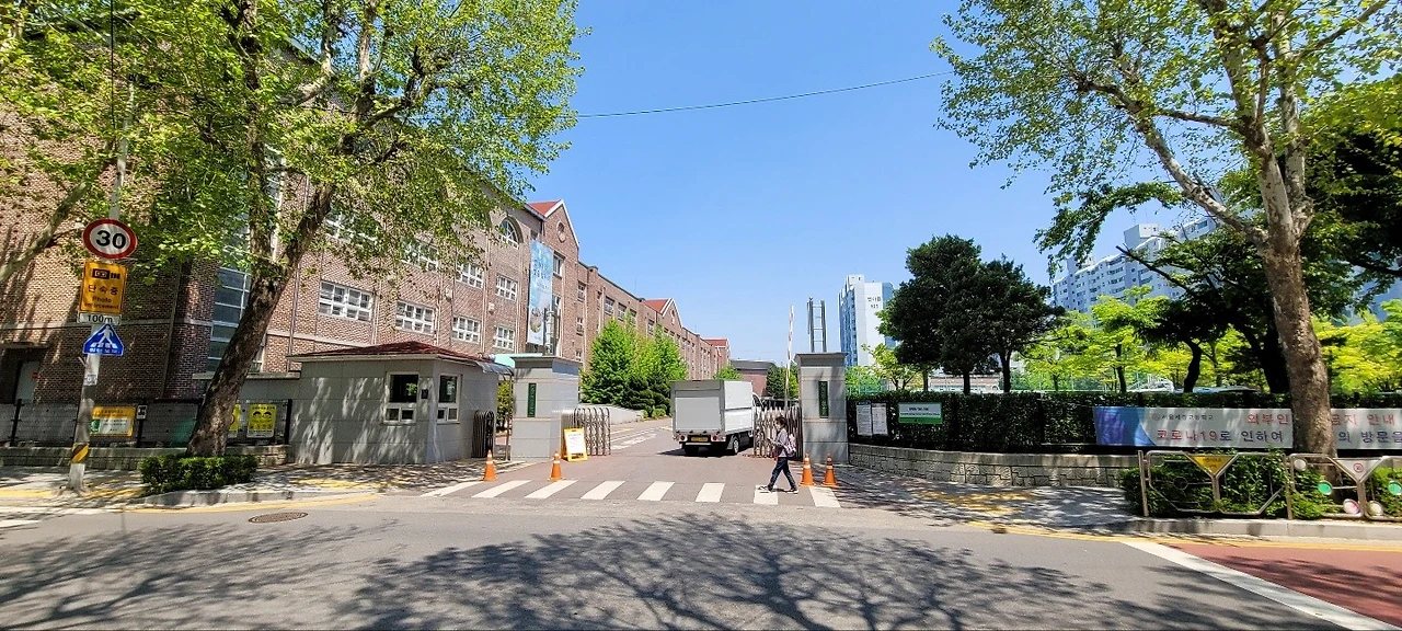 KakaoTalk_20220505_211134936_06.jpg?type=w1600