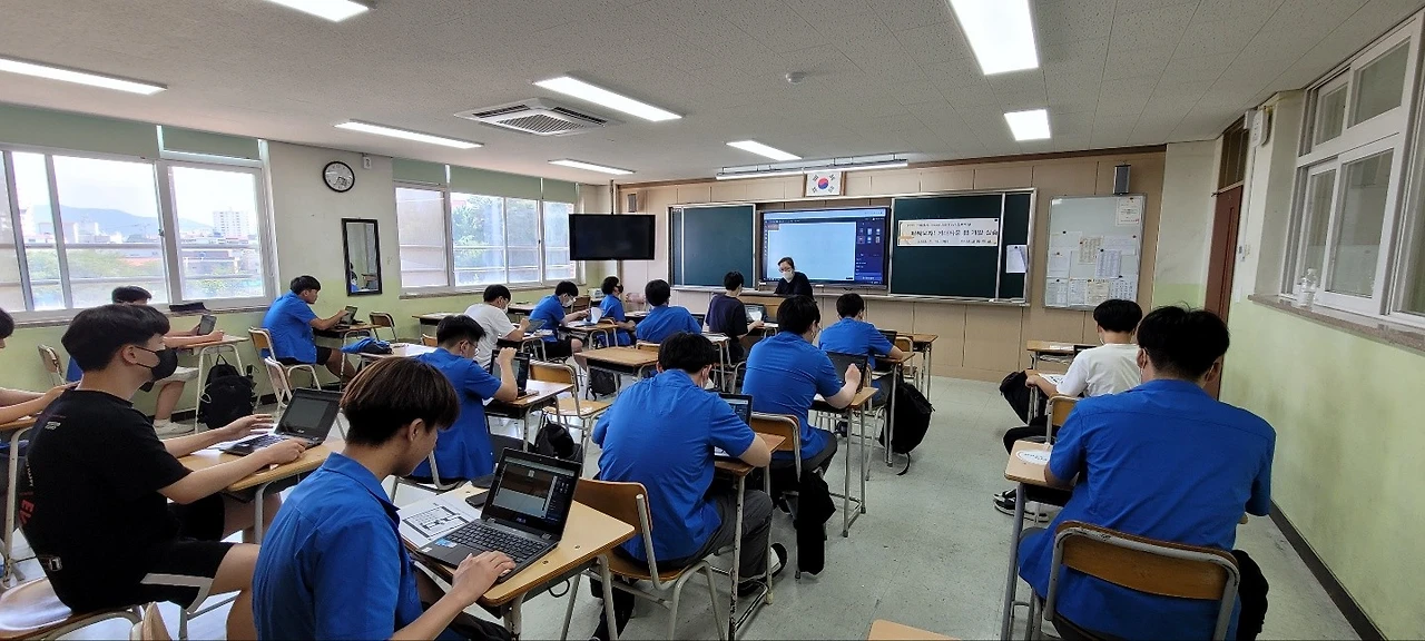 KakaoTalk_20220714_164208737_03.jpg?type=w1600