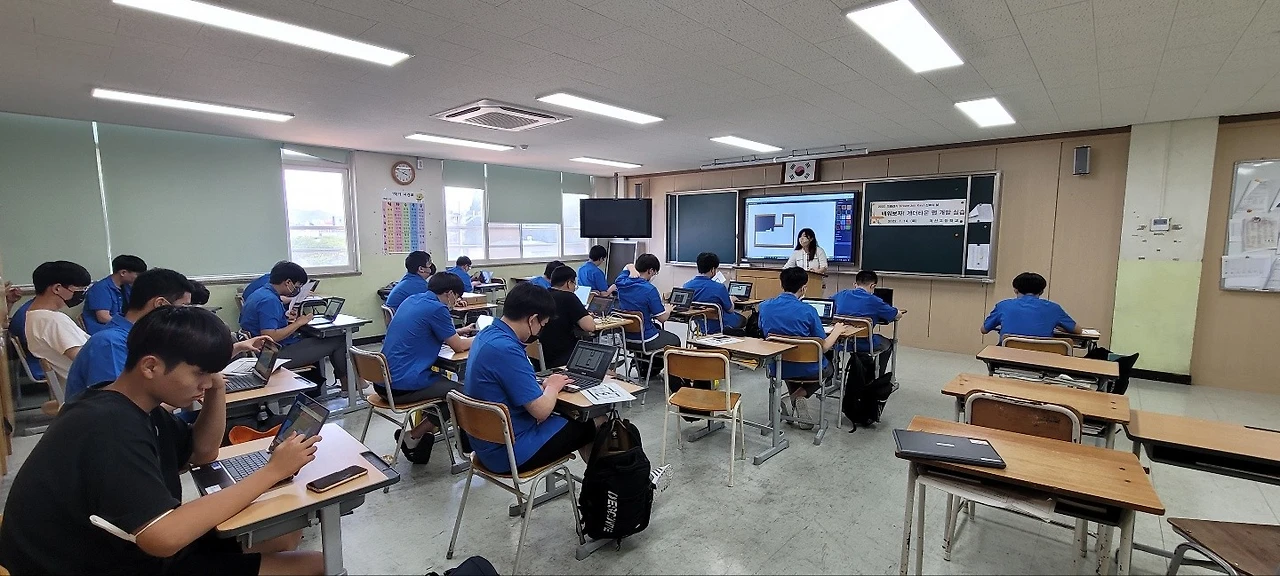 KakaoTalk_20220714_164208737_01.jpg?type=w1600