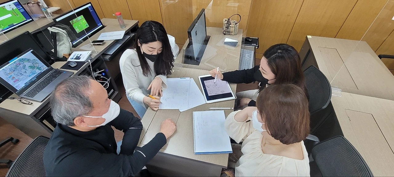 KakaoTalk_20220423_194634018_07.jpg?type=w1600