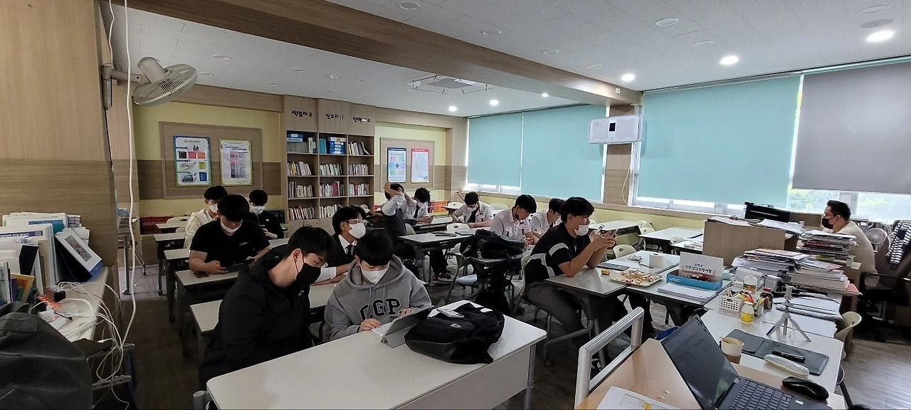 KakaoTalk_20220429_000311519_04.jpg?type=w1600