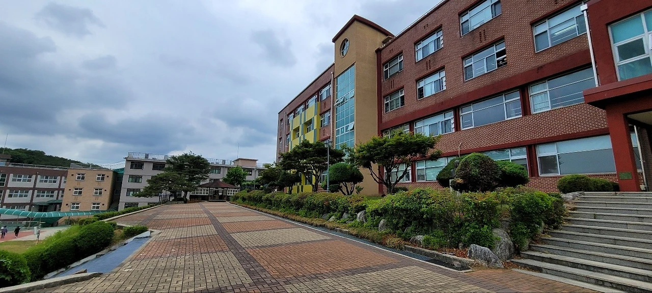 KakaoTalk_20220530_222636641_21.jpg?type=w1600