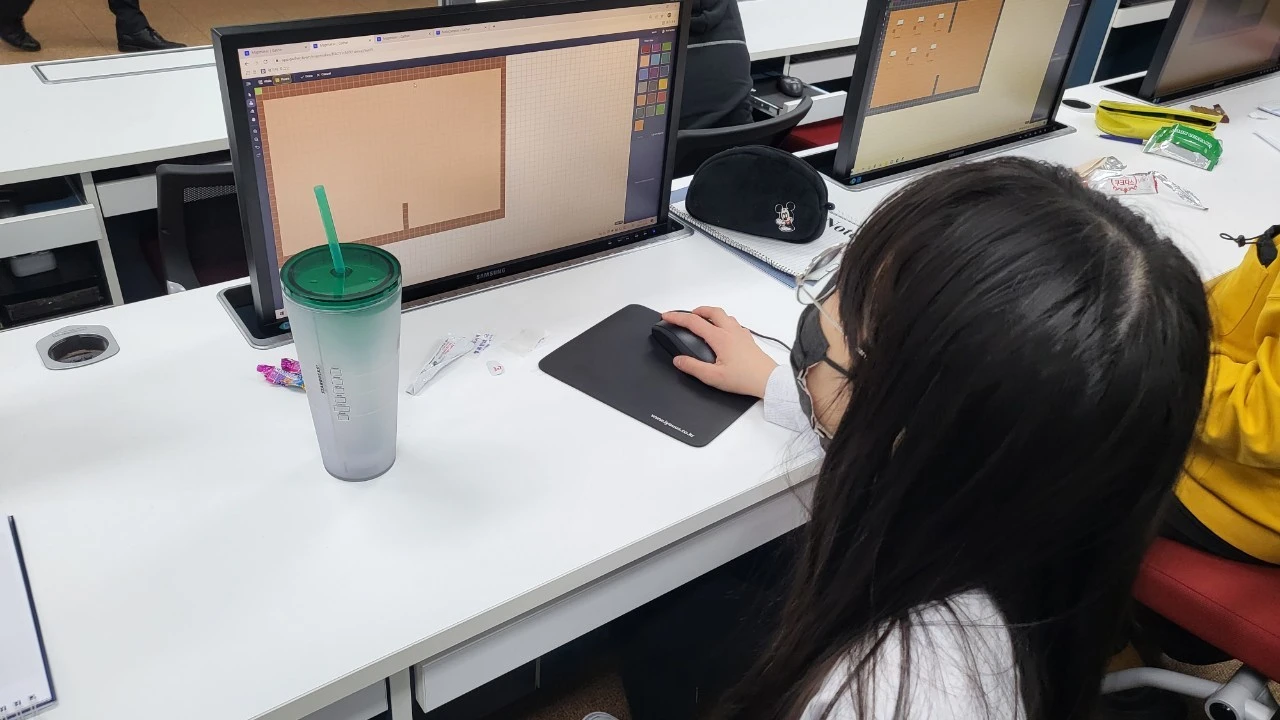 3_i5iUd018svc8z9i0hjwfxpm_qx8r0n.jpg?type=w1600