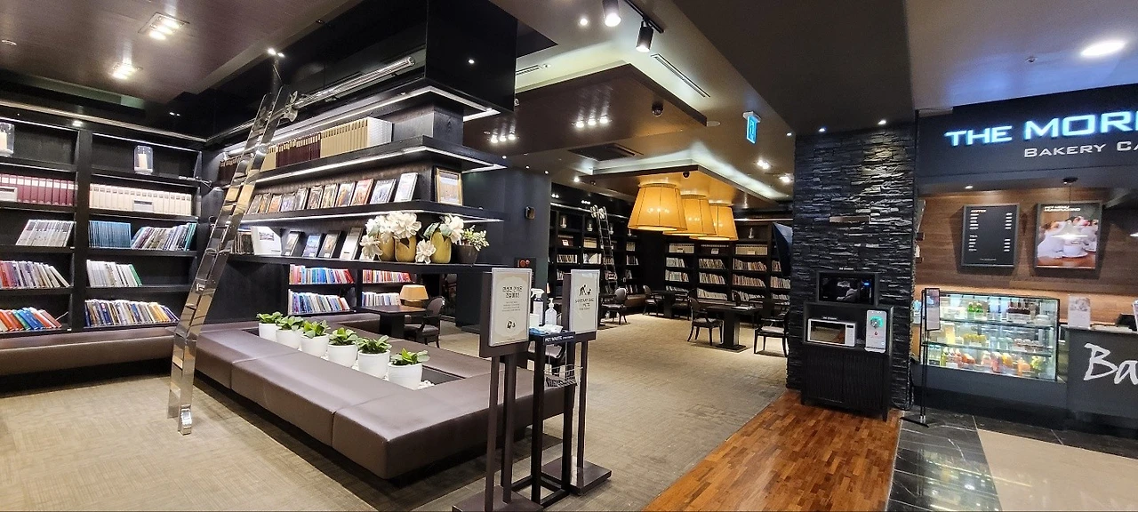 KakaoTalk_20220527_212032639_05.jpg?type=w1600