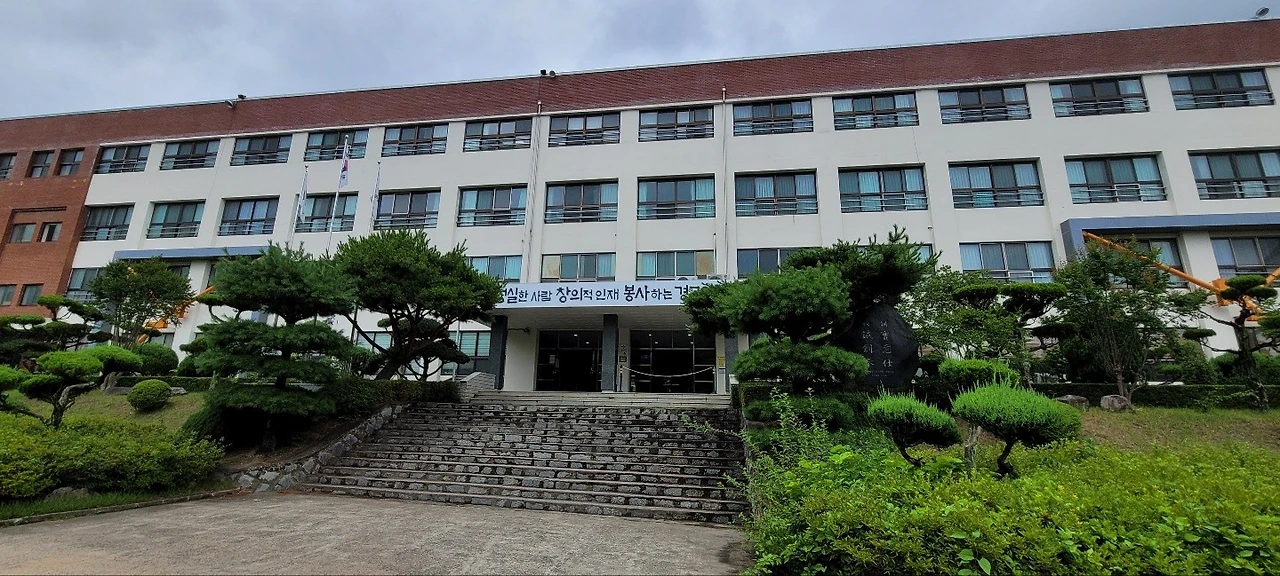 KakaoTalk_20220712_234219950_16.jpg?type=w1600