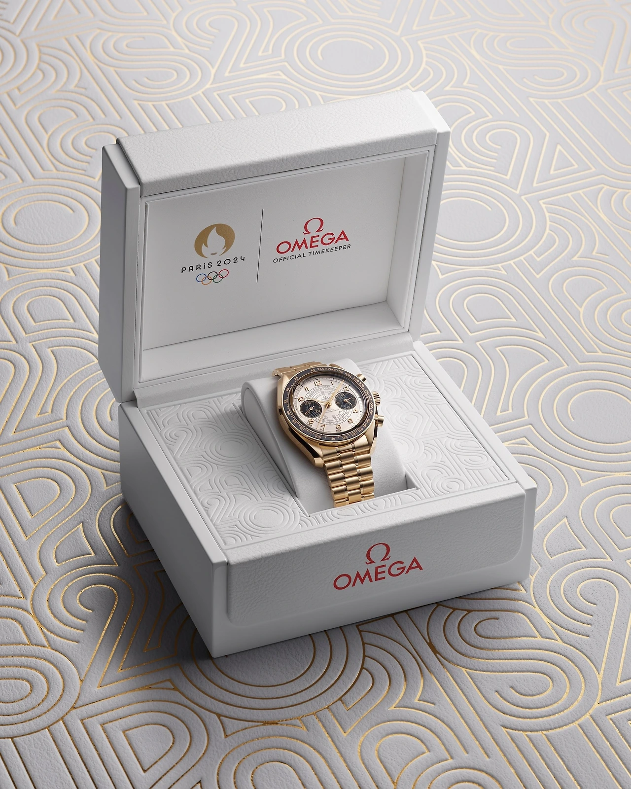 2. OMEGA_522.60.43.51.02.001_Unboxing_2.jpeg