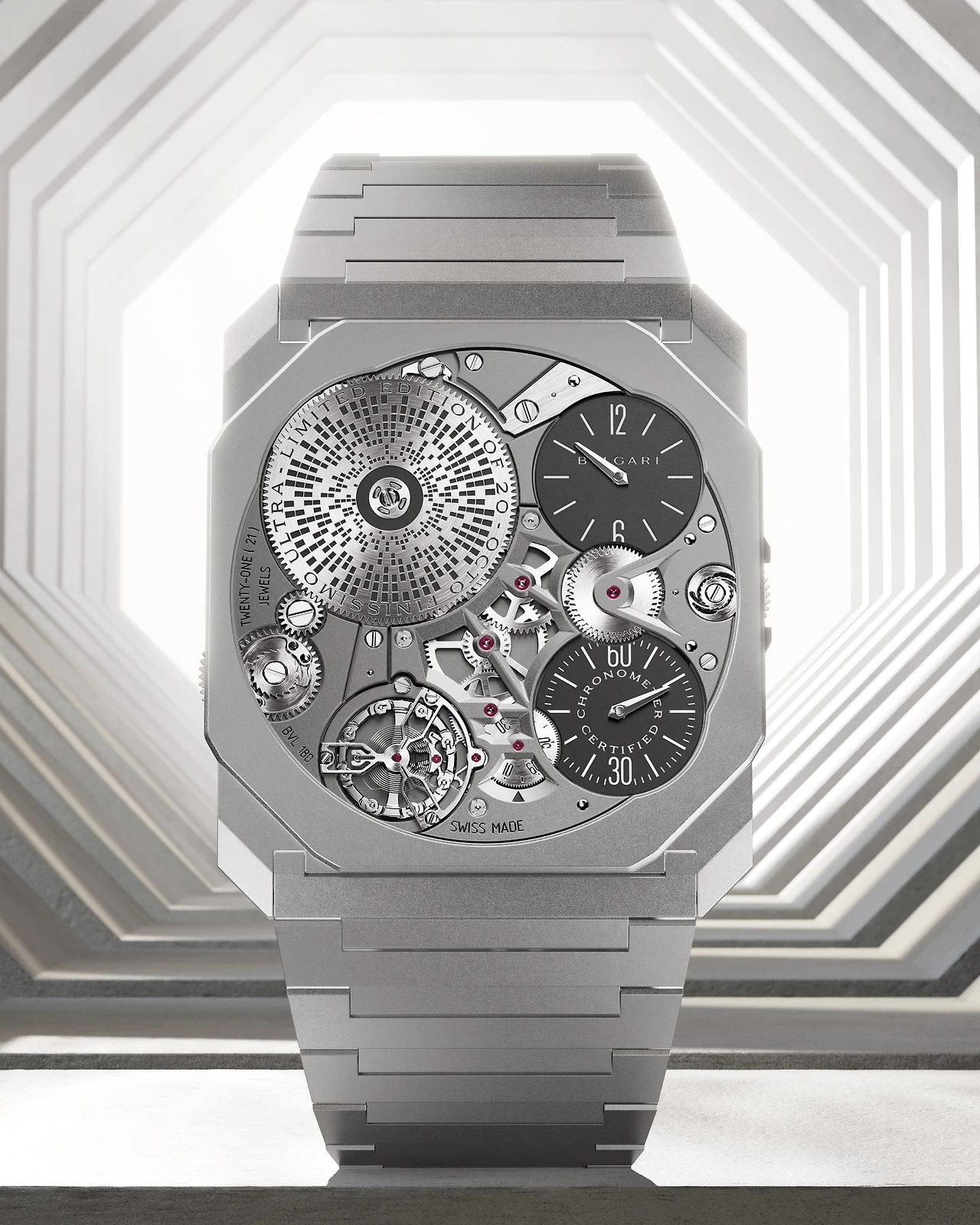 Bulgari 2024_Octo Fin Ultra COSC_104081_01_crea.jpeg