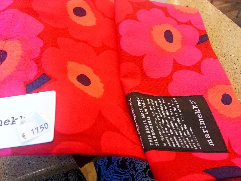 2554D542529A4D761771B1