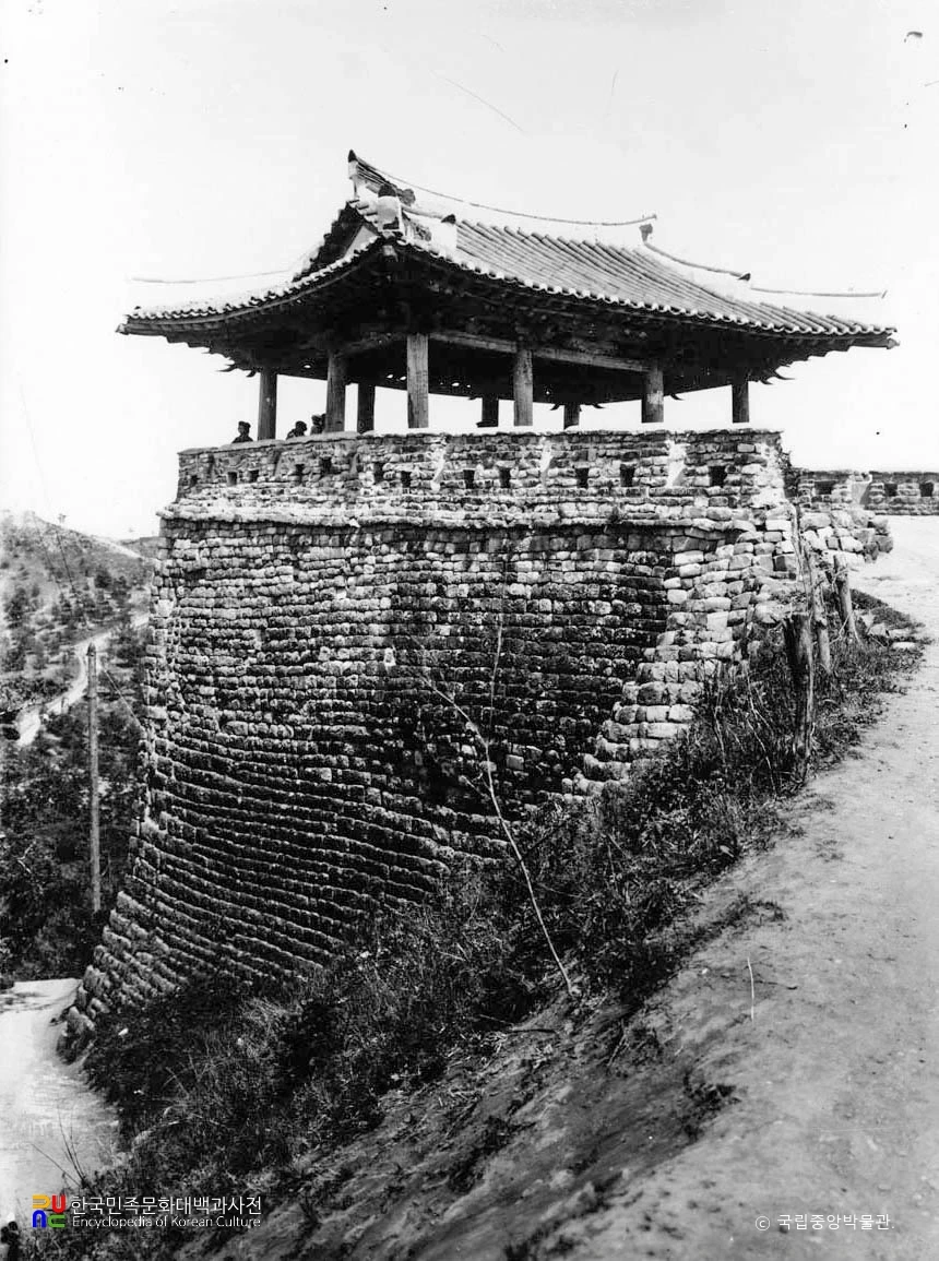 c54e9d24-45a5-49ed-88a7-c6cb68b83f74?preset=orig