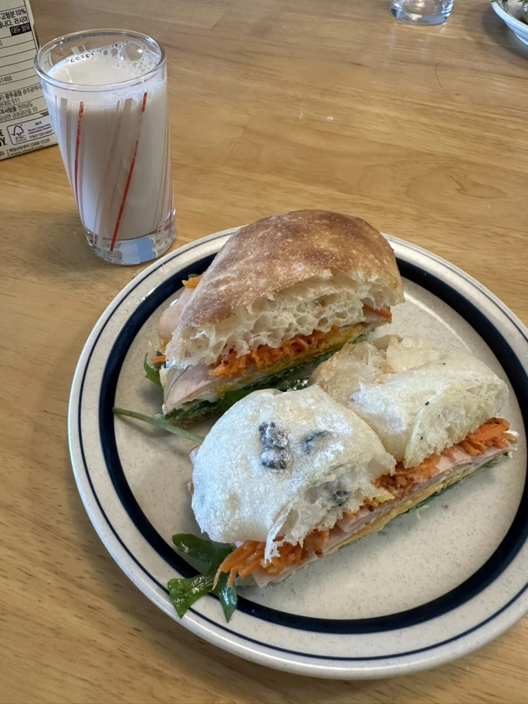 CC767365-D3B3-47BC-8FF7-DE8BEF3A8B24_1_105_c.jpeg?type=w1