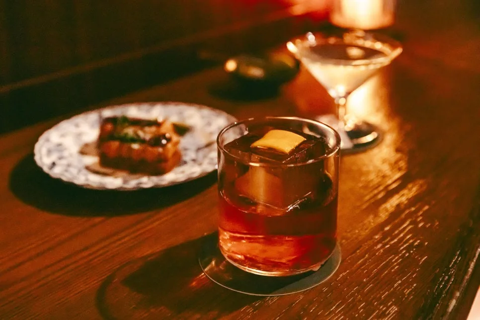 Bourke%27s(3)_1.jpg?type=w966